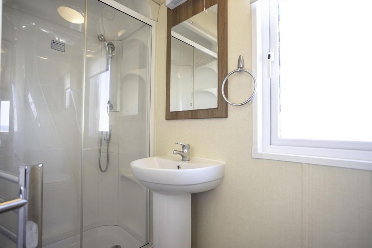 Barmouth Bay 4*